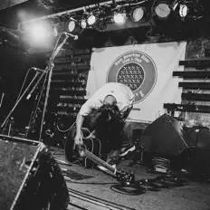 Listen to Hashidahiroya, watch music videos, read bio, see tour dates & more!