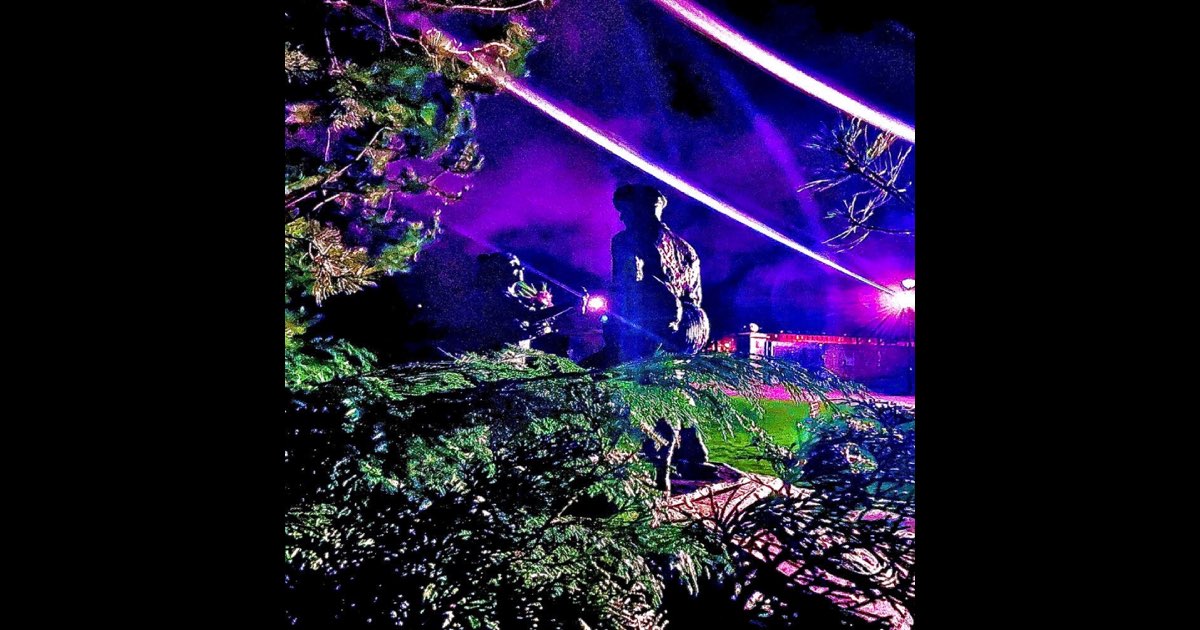 Apple - エイプ 5416  ページ 32年目のエイプが魅せた“ストリートの未来”…2025秋冬新作ルック