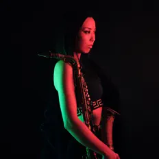 Poslechněte si interpreta House of Jaxx, sledujte hudební videa, přečtěte si životopis, podívejte se na data turné a další informace.