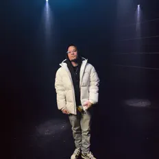 Dengarkan LO-SO, tonton video musik, baca bio, lihat tanggal tur & lainnya!
