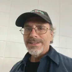 Steve Z सुनें, म्यूज़िक वीडियो देखें, बायो पढ़ें, दौरे की तारीखें और बहुत कुछ देखें!