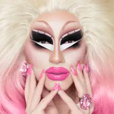 Escucha a Trixie Mattel, mira videos musicales, lee su biografía, consulta las fechas de las gira y más.