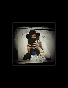 Ascolta Klas Norberg, guarda video musicali, leggi la biografia, vedi le date del tour & altro!