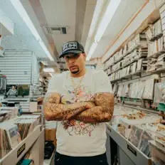 收听 Damenace、观看音乐视频、阅读小传、查看巡演日期等 ！