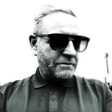 Ascolta Tony Cannon, guarda video musicali, leggi la biografia, vedi le date del tour & altro!