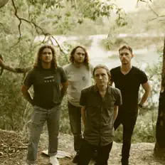 收听 Vissac、观看音乐视频、阅读小传、查看巡演日期等 ！