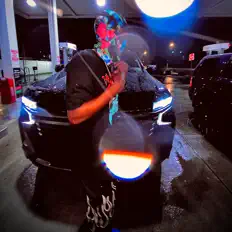 JCAPSET: песни, клипы, биография, даты выступлений и многое другое.