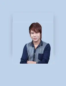 Listen to Chế Khanh, watch music videos, read bio, see tour dates & more!