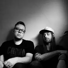 Ouça Split Parasite, assista a videoclipes, leia a biografia, veja as datas das turnês e mais!