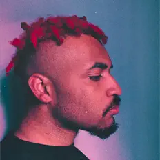 Hör dir QNA333 an, schau dir Musikvideos an, lies die Biografie, finde Tourdaten und mehr!