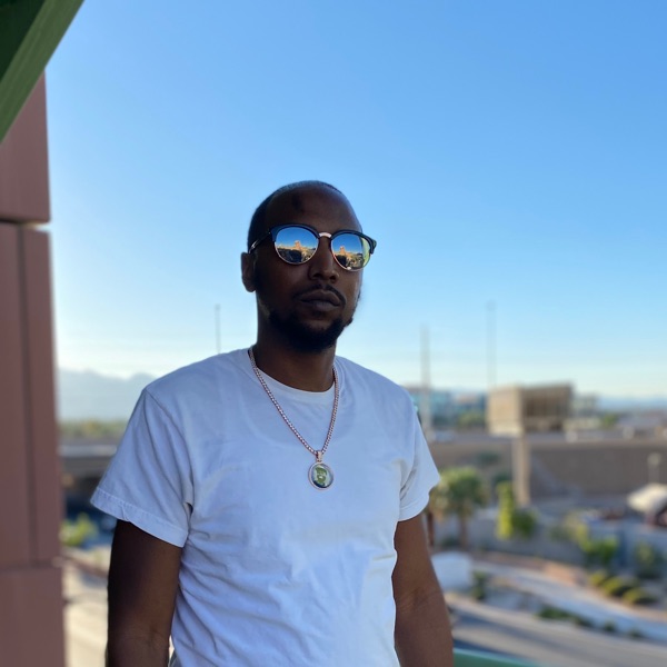 King Ezz's avatar
