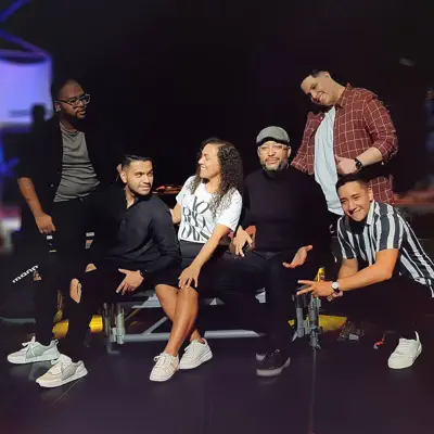 Listen to Verbo y Vida, watch music videos, read bio, see tour dates & more!