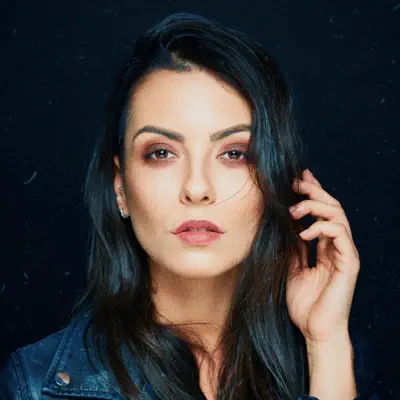 Listen to Laura Lettl, watch music videos, read bio, see tour dates & more!
