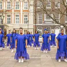 Posłuchaj wykonawcy The Spirituals, obejrzyj teledyski, przeczytaj biografię, zobacz daty tras koncertowych i nie tylko!