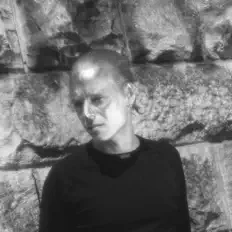 Ouça J. Vague, assista a videoclipes, leia a biografia, veja as datas das turnês e mais!