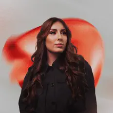 Dengarkan Thaiane Seghetto, tonton video musik, baca bio, lihat tanggal tur & lainnya!