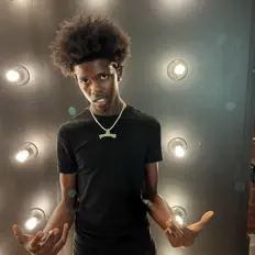 收听 Luh wok、观看音乐视频、阅读小传、查看巡演日期等 ！