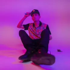 收听 Jassiel Gutierrez、观看音乐视频、阅读小传、查看巡演日期等 ！