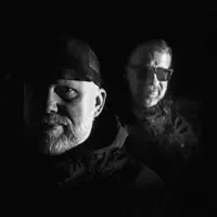 Ascolta undefined, guarda video musicali, leggi la biografia, vedi le date del tour & altro!