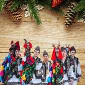 Deschide usa crestine Cele mai noi colinde 2023 pentru Craciun