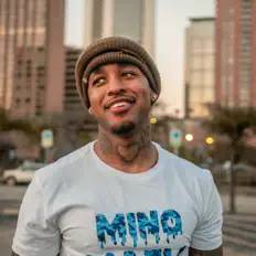 收听 FMB TY、观看音乐视频、阅读小传、查看巡演日期等 ！