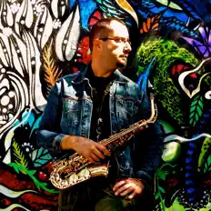 Daniel Vissottoを聴いたり、ミュージックビデオを鑑賞したり、経歴やツアー日程などを確認したりしましょう！