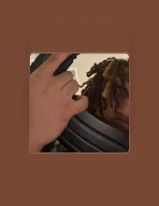 Luister naar Luh milly, bekijk muziekvideo's, lees de bio, bekijk de tourdata, en meer!