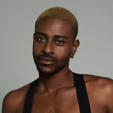 Saint Phar dinle, müzik videolarını izle, biyografisini oku, tur tarihlerini ve daha fazlasını gör!