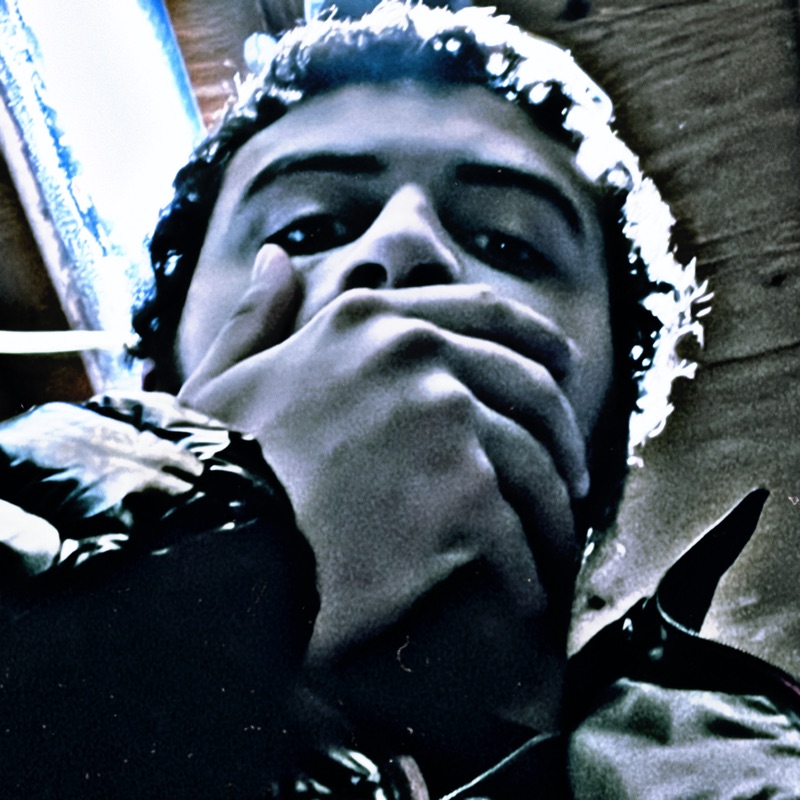 OOSKULLY - Flying Not Trying