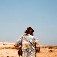 Hör dir undefined an, schau dir Musikvideos an, lies die Biografie, finde Tourdaten und mehr!