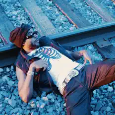 Doggybone을(를) 듣고, 뮤직 비디오를 보고, 약력을 읽고, 투어 일정 등을 확인하세요!