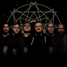 收听 Voices、观看音乐视频、阅读小传、查看巡演日期等 ！