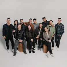 Listen to Gateway Worship Español, watch music videos, read bio, see tour dates & more!