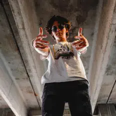 Ouve steven robert, vê vídeos de música, lê a biografia, vê as datas da digressão e muito mais!