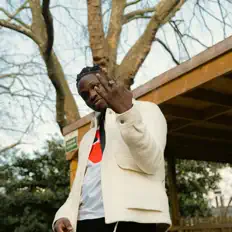 Écoutez Naijah, regardez des vidéoclips, lisez la biographie, consultez les dates de tournée et plus encore !