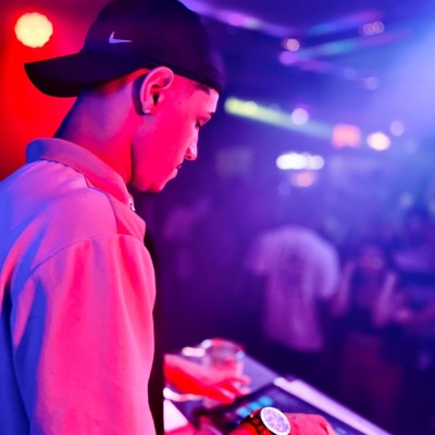 Vamos Fazer Fumaça x Pula - Pula (feat. Mc Zangão & Mc Teus) - Single