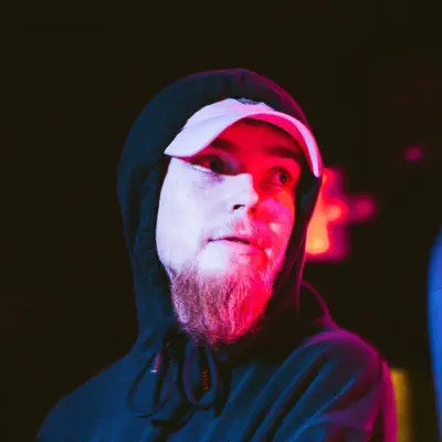 Listen to Syrus Kibler, watch music videos, read bio, see tour dates & more!