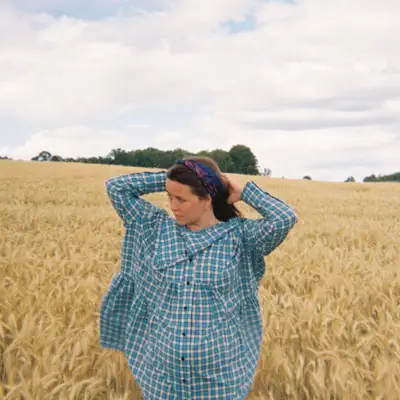 Listen to Mia Berg, watch music videos, read bio, see tour dates & more!