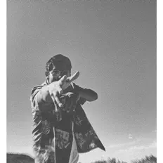 收听 S O O S、观看音乐视频、阅读小传、查看巡演日期等 ！