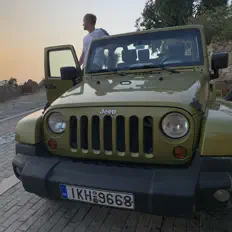 收听 Empa T、观看音乐视频、阅读小传、查看巡演日期等 ！