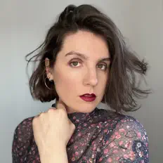 Escucha a Doll Normal, mira videos musicales, lee su biografía, consulta las fechas de las gira y más.