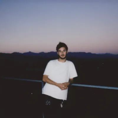 Listen to Jasper Harris, watch music videos, read bio, see tour dates & more!