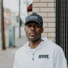 收听 Lamar Riddick、观看音乐视频、阅读小传、查看巡演日期等 ！