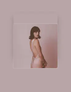 Dengarkan Aliana Lohan, tonton video musik, baca bio, lihat tanggal tur & lainnya!