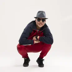 Listen to MiłyPan, watch music videos, read bio, see tour dates & more!