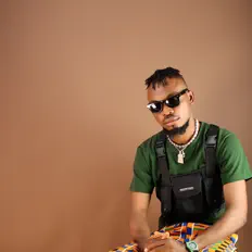 Poslechněte si interpreta Café The Hustler, sledujte hudební videa, přečtěte si životopis, podívejte se na data turné a další informace.