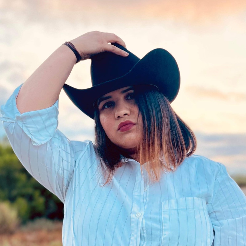 Adilene Landeros - Tres Puntos...