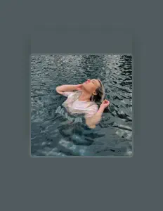 Tenna Ida dinle, müzik videolarını izle, biyografisini oku, tur tarihlerini ve daha fazlasını gör!