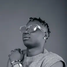 Escucha a Swaglord Tycon, mira vídeos musicales, lee la biografía, consulta fechas de giras y mucho más.