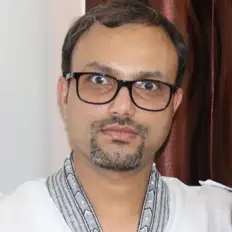 Posłuchaj wykonawcy Manoj Kumar Pandey, obejrzyj teledyski, przeczytaj biografię, zobacz daty tras koncertowych i nie tylko!